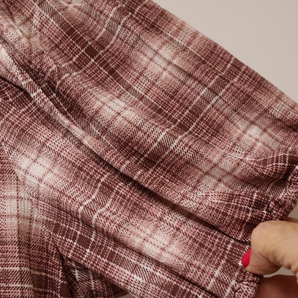 Eden & Olivia Ivory/Berry Plaid Button-Up Blouse With Ruffle Collar - Size L - Picture 11 of 14